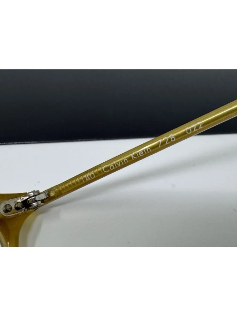 CALVIN KLEIN 728 022 OVAL RIM EYEGLASSES FRAMES ITALY 48 -16 140